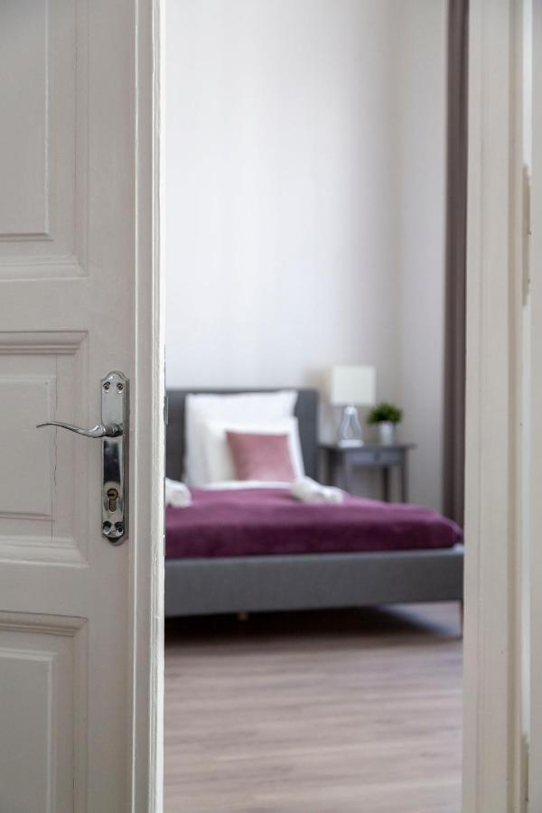 Exclusive Downtown Apartment In The Heart Of Budapest Extérieur photo